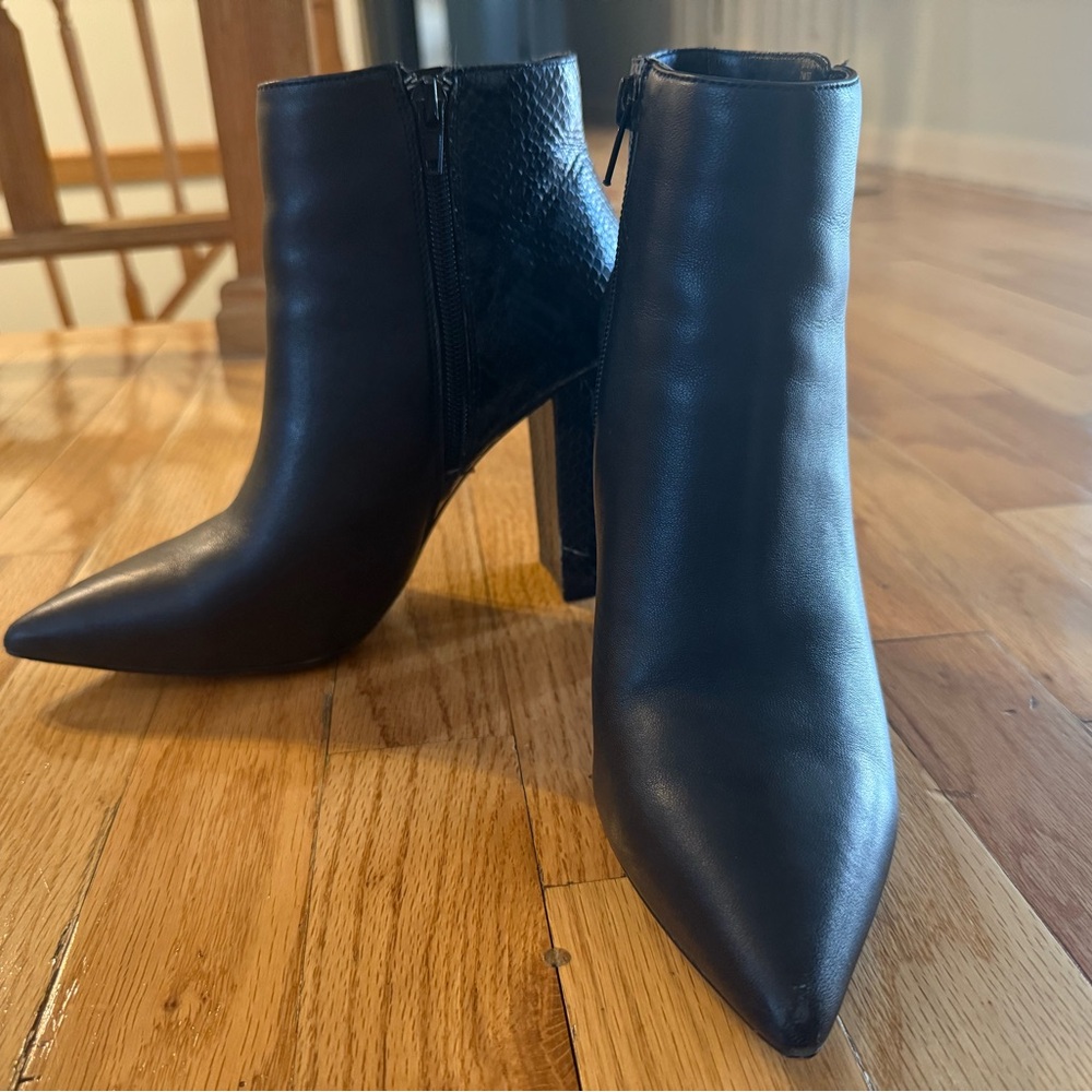 SAKS Fifth Ave heeled booties 7